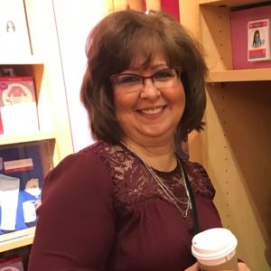 Meet your Posher, Becky